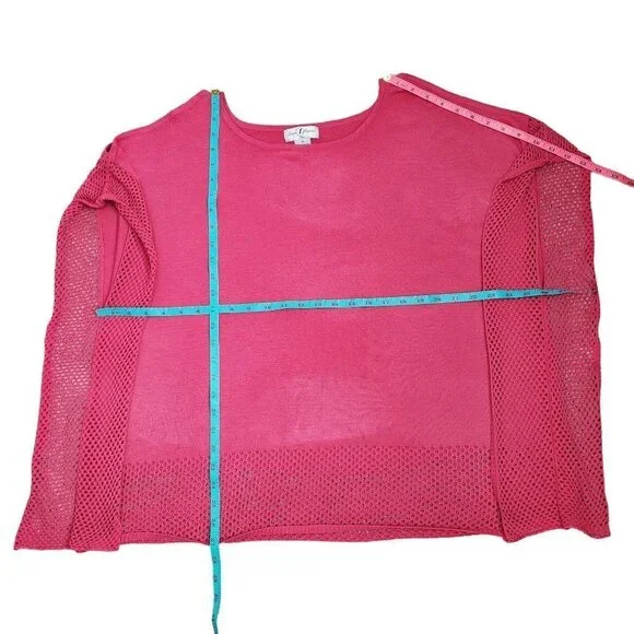 Pink Knit Women's Top with shoulder cutouts - Picture 7 of 9